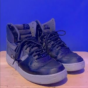 Men’s Gray Nike Air Force 1’s High ‘07 LV8